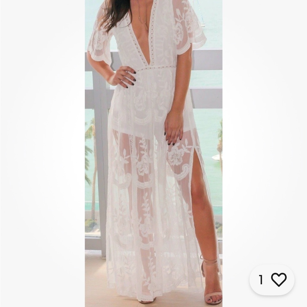 ***Price drop*** Wild Honey Lace Detail Dress